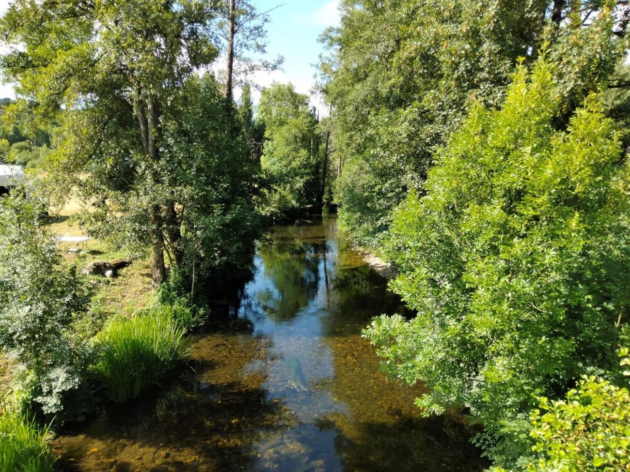 Albergue Hr ساريا المظهر الخارجي الصورة
